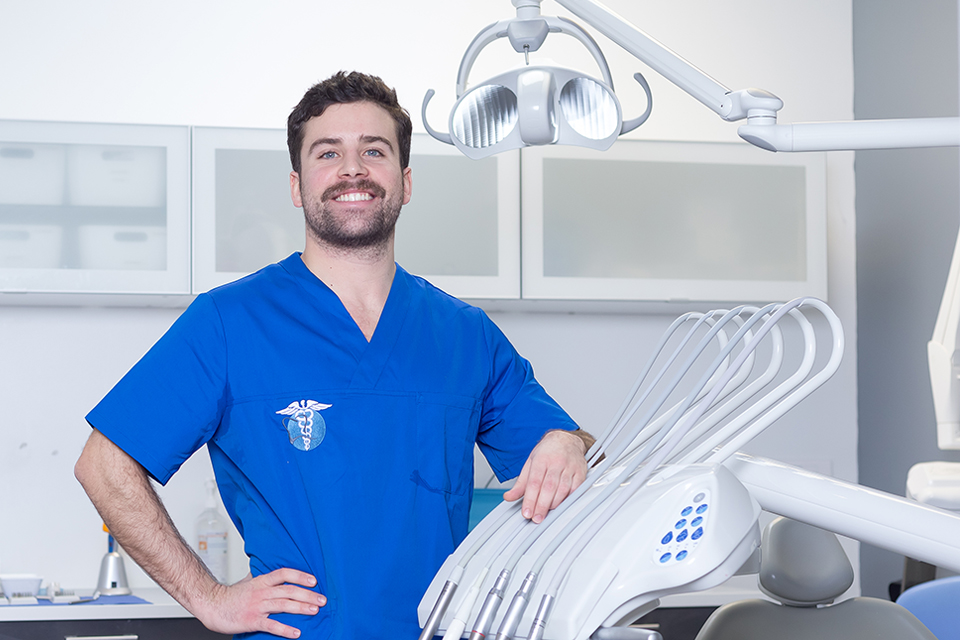 Dr Pedro Preto - Dentiste Epinay sur Seine